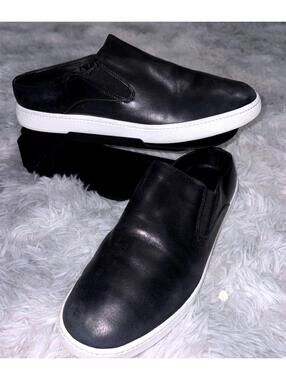 Woman's -Vince- Leather Slip-on Shoes, Size 7.5